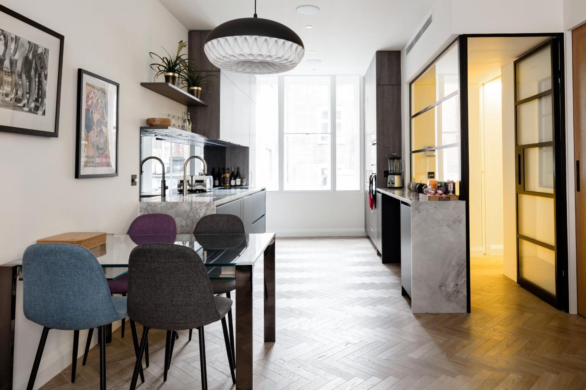 Modern Apartment & Rooms At Charing Cross London Kültér fotó